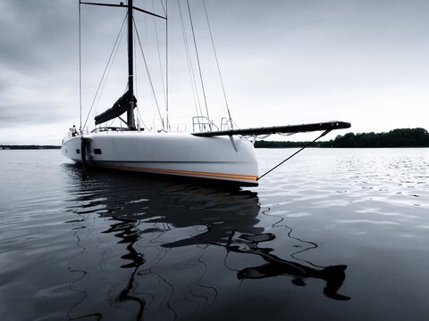 Baltic Yachts показала новые фотографии инновационной суперяхты Raven