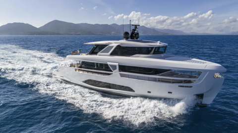 Ferretti Yachts показала интерьеры новой модели Infynito 90