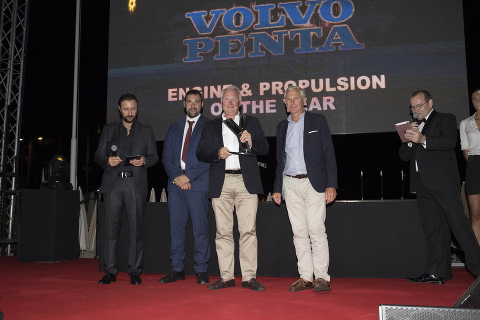 Cannes Yachting Festival 2016: Volvo Penta стал «Двигателем года»