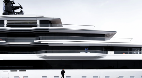 Feadship тестирует суперяхту Project 1011 на воде