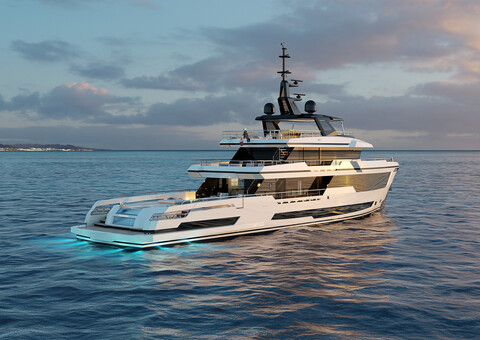 Columbus Yachts продала первую суперяхту Crossover 42