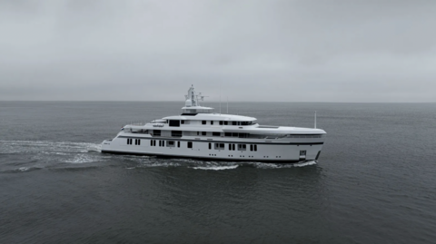 Feadship начала тестировать суперяхту Project Capri на воде