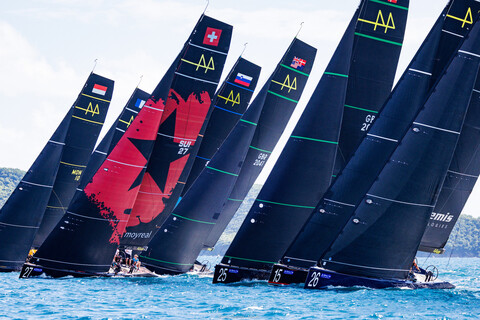 Team Nika стала чемпионом сезона в классе RC44