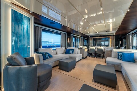 AES Yacht показала интерьеры новой 35-метровой суперяхты