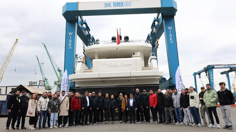 KRC Yachting спустила на воду суперяхту Lady Luna