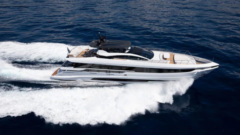 11-я яхта Mangusta GranSport 33 спущена на воду