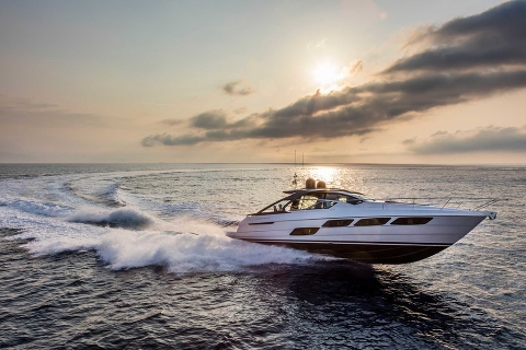 Ferretti Group: курс на FLIBS 2016