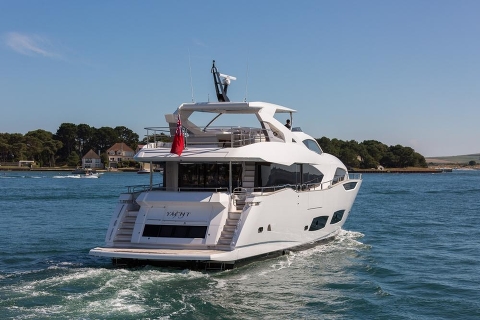 Шестой Sunseeker 95 в Лондоне