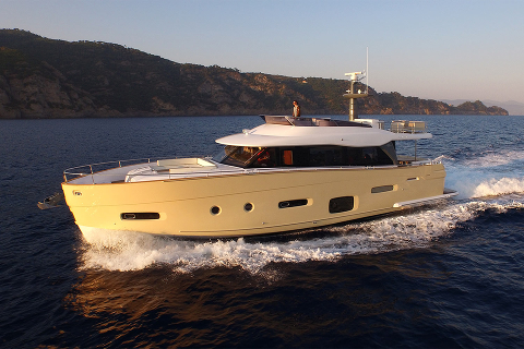 Azimut Magellano 66: новый год – новые победы