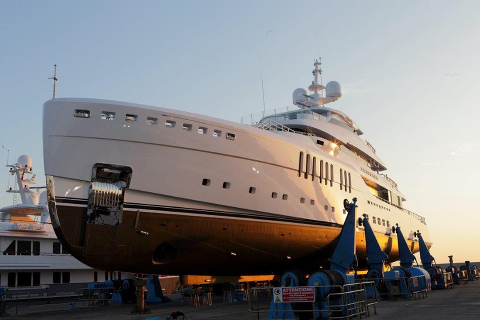 Benetti и спуск суперяхты Seasense