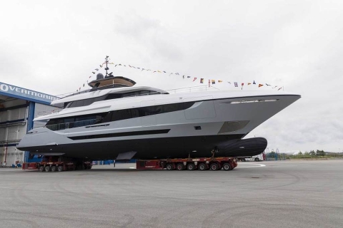 Спуск на воду Mangusta Oceano 42