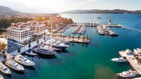 Яркое лето с Porto Montenegro