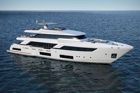 Третий корпус Custom Line Navetta 37: «Сделано в Анконе»