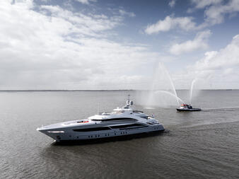 Heesen Yachts передали владельцу суперяхту Cinderella Noel IV